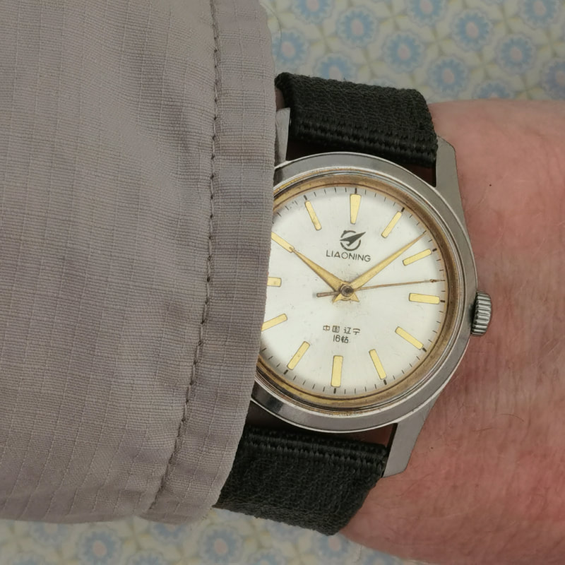 Liaoning SL2 from July 1966 - 6607 movement code - Liaoning Peacock Watch Factory